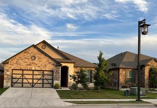128 Kavanaugh ST, Georgetown, TX 78628