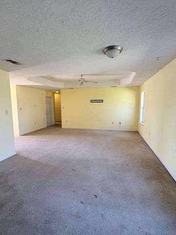 1618 Coach St, Deridder, LA 70634