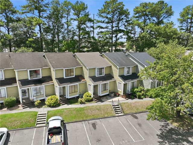 535 Cypress Trace Drive 31, Fayetteville, NC 28314