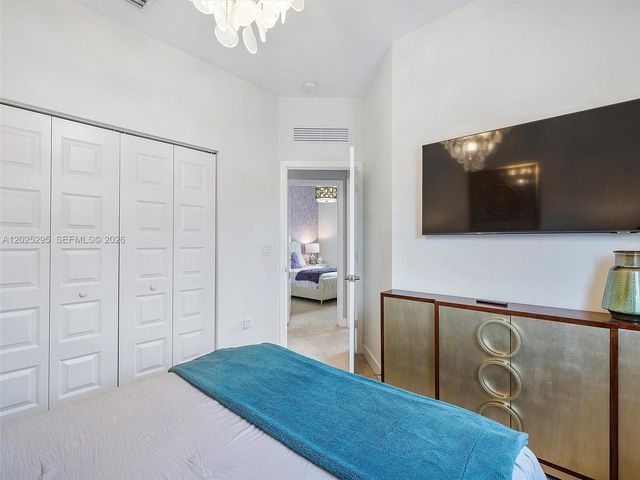 8398 NW 51st Ter 8398, Doral, FL 33166
