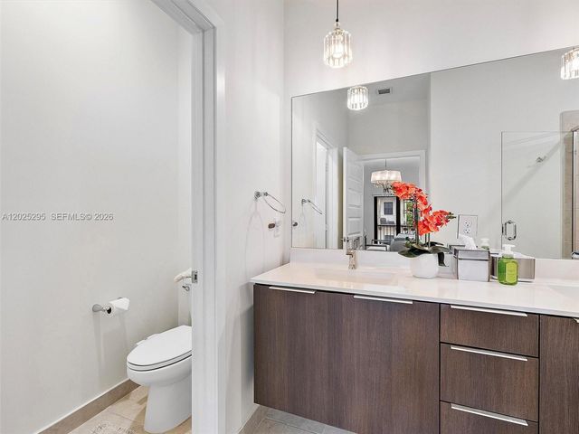 8398 NW 51st Ter 8398, Doral, FL 33166