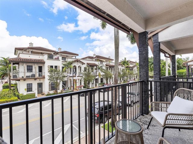 8398 NW 51st Ter 8398, Doral, FL 33166