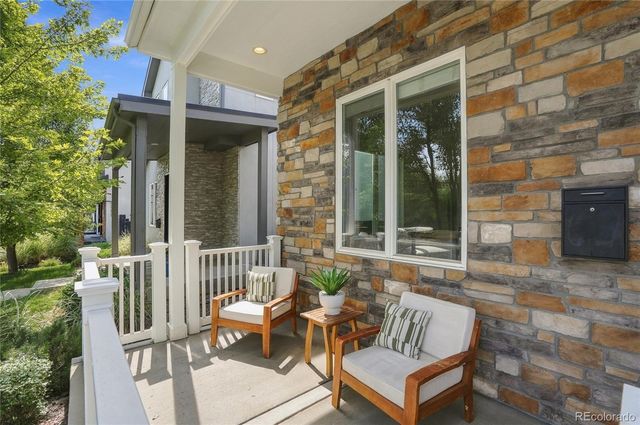 3275 S Logan Street, Englewood, CO 80113