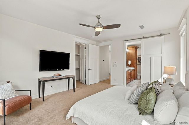 3275 S Logan Street, Englewood, CO 80113
