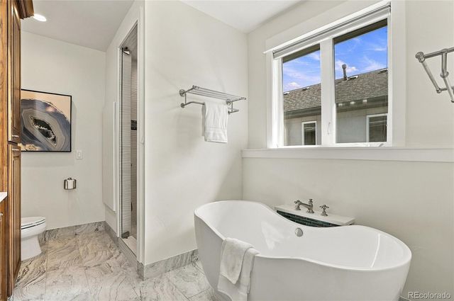 3275 S Logan Street, Englewood, CO 80113