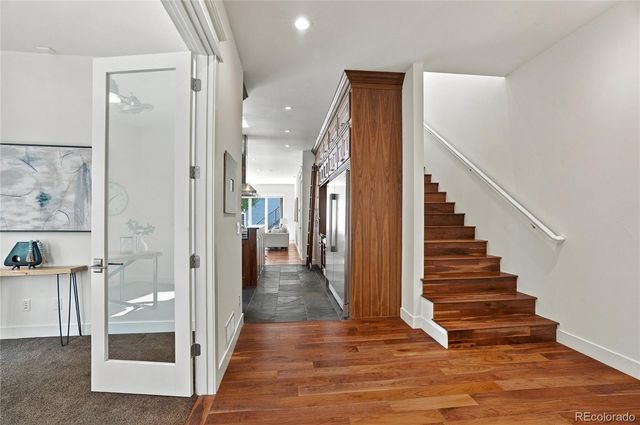 3275 S Logan Street, Englewood, CO 80113