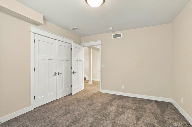 3275 S Logan Street, Englewood, CO 80113