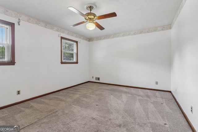 2040 Old Concord Drive SE, Covington, GA 30016