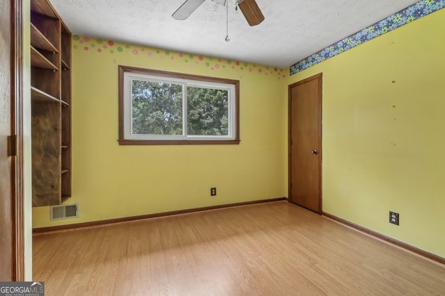 2040 Old Concord Drive SE, Covington, GA 30016