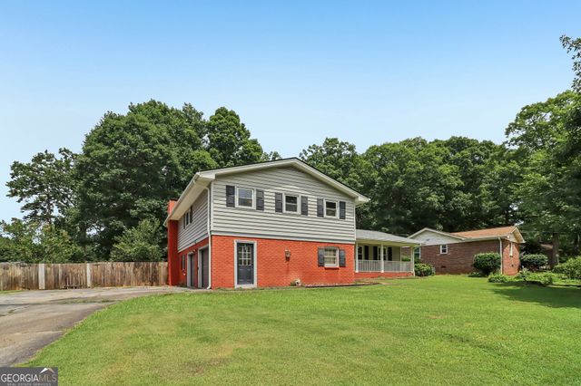 2040 Old Concord Drive SE, Covington, GA 30016