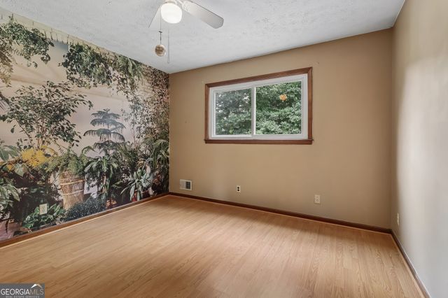 2040 Old Concord Drive SE, Covington, GA 30016