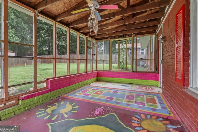 2040 Old Concord Drive SE, Covington, GA 30016