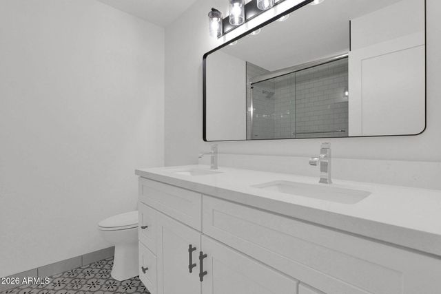 501 W SELDON Lane, Phoenix, AZ 85021