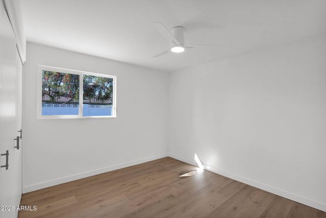 501 W SELDON Lane, Phoenix, AZ 85021