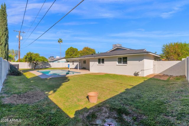 501 W SELDON Lane, Phoenix, AZ 85021