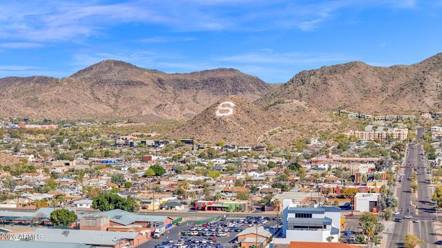 501 W SELDON Lane, Phoenix, AZ 85021