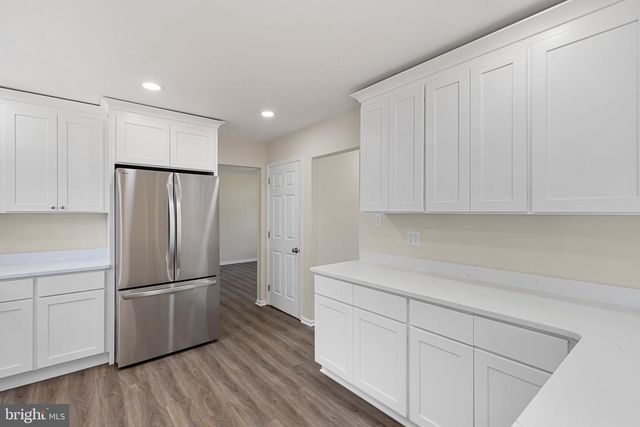 521 HEMINGWAY DR, Hockessin, DE 19707