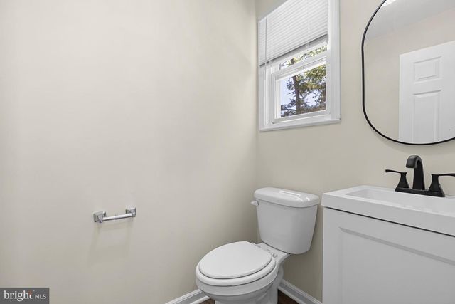 521 HEMINGWAY DR, Hockessin, DE 19707