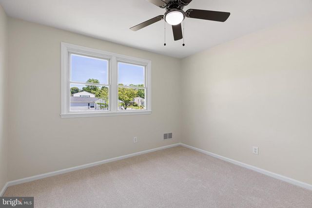 521 HEMINGWAY DR, Hockessin, DE 19707