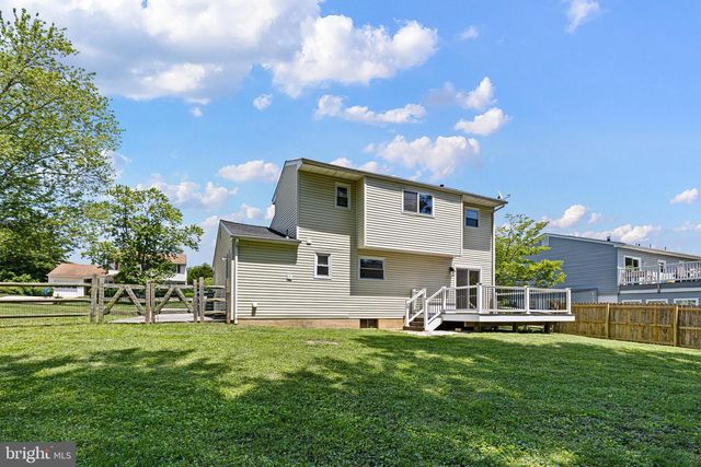 521 HEMINGWAY DR, Hockessin, DE 19707