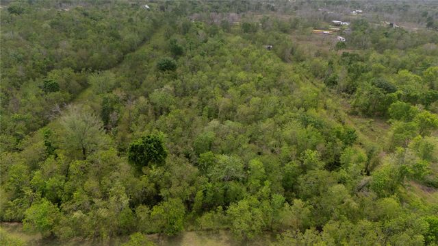 159 Private Road 489, Dayton, TX 77535
