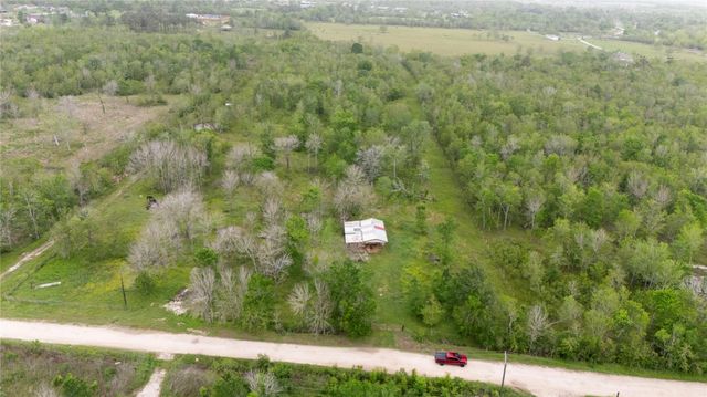159 Private Road 489, Dayton, TX 77535