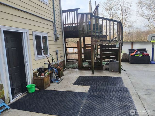 14861 Olympic Drive SE, Port Orchard, WA 98367