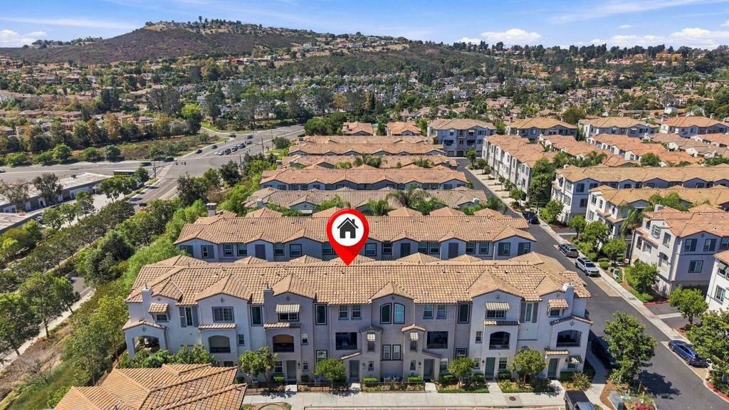 2326 Sentinel Ln, San Marcos, CA 92078 — photo 2
