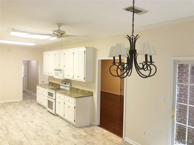 2138 Fox Ridge, Tuscaloosa, AL 35406