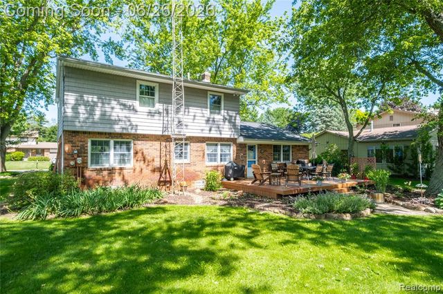 3706 Lido Drive, Highland, MI 48356