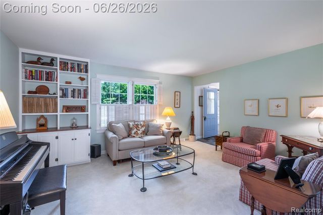 3706 Lido Drive, Highland, MI 48356