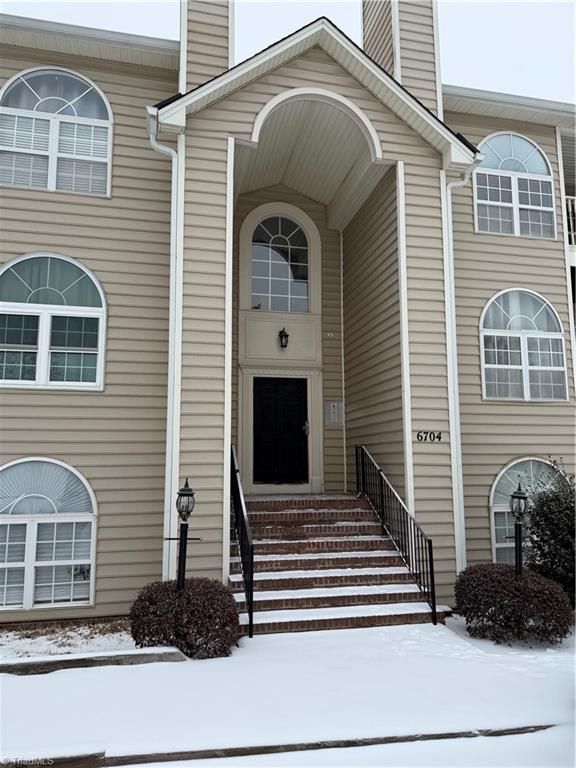 6704 W Friendly Avenue 4E, Greensboro, NC 27410