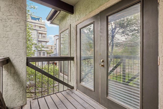 807 W 25th ST 309, Austin, TX 78705