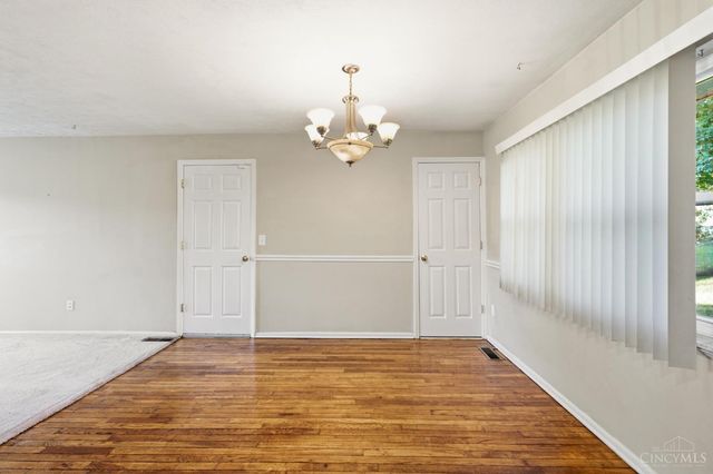 11391 Folkstone Drive, Forest Park, OH 45240