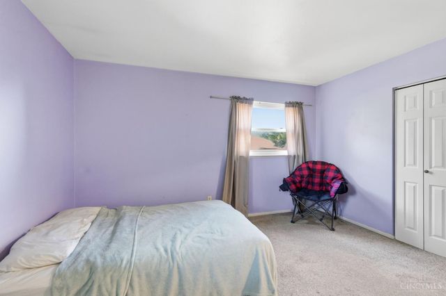 11391 Folkstone Drive, Forest Park, OH 45240