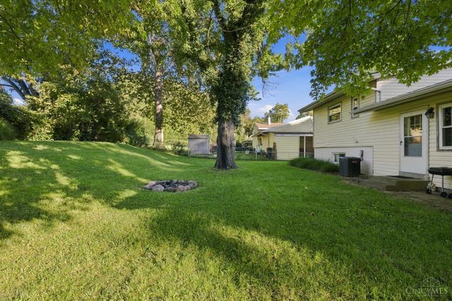 11391 Folkstone Drive, Forest Park, OH 45240