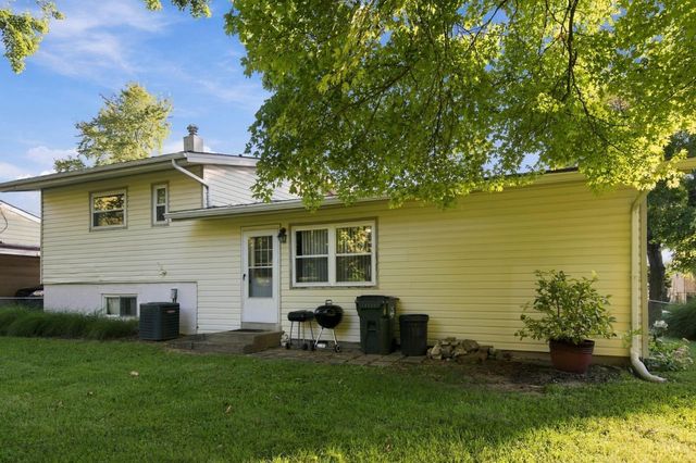 11391 Folkstone Drive, Forest Park, OH 45240