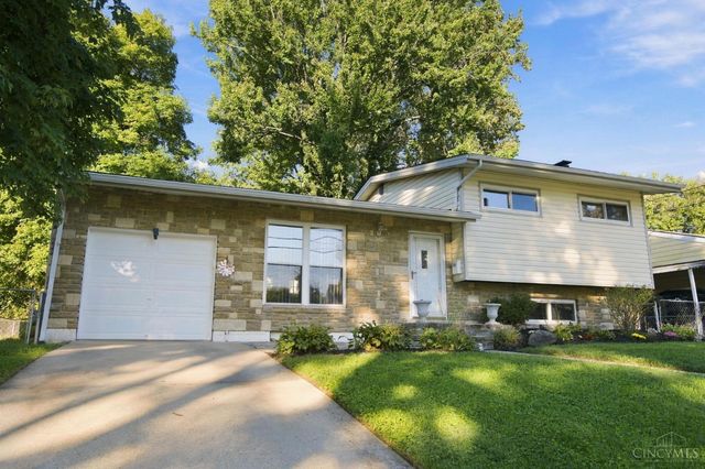 11391 Folkstone Drive, Forest Park, OH 45240