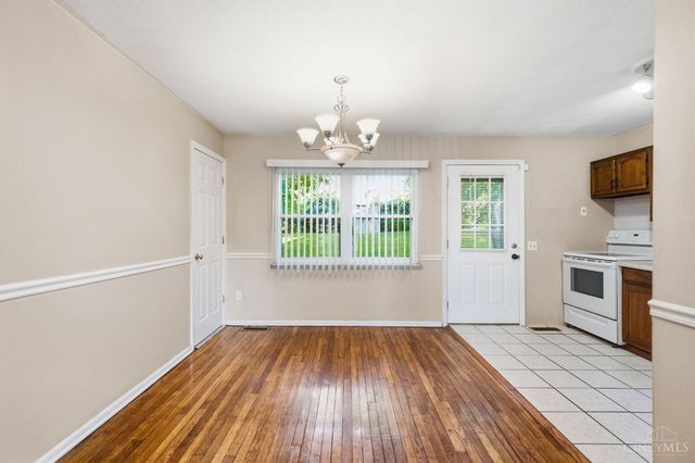11391 Folkstone Drive, Forest Park, OH 45240