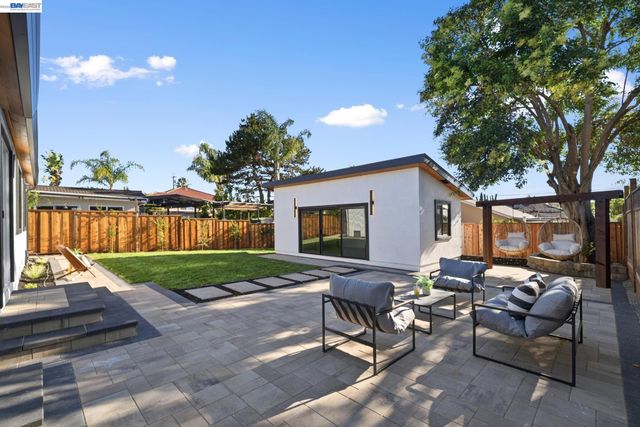 43163 Starr St, Fremont, CA 94539