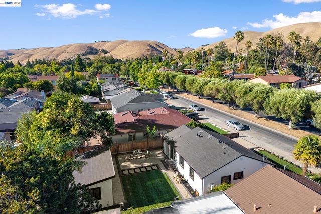 43163 Starr St, Fremont, CA 94539