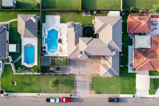 2511 Fresno Avenue, Hidalgo, TX 78557