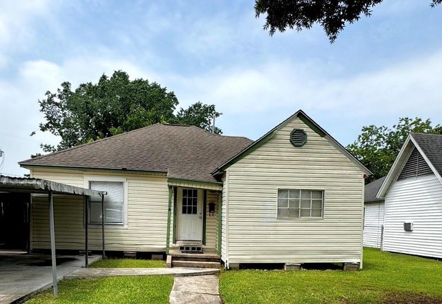 604 Spooner Street, Pasadena, TX 77506