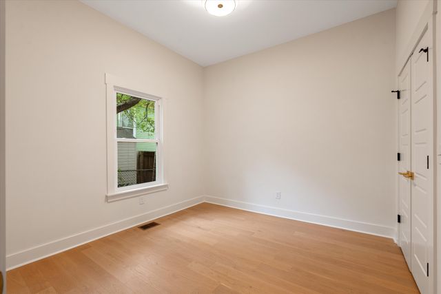 1111 Pennock Ave, Nashville, TN 37207