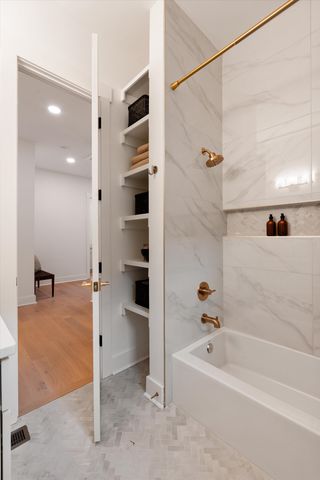 1111 Pennock Ave, Nashville, TN 37207