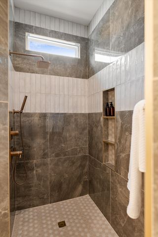 1111 Pennock Ave, Nashville, TN 37207