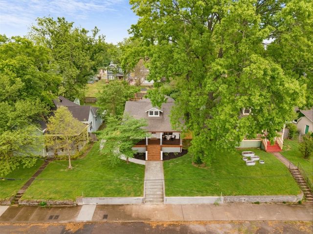 1111 Pennock Ave, Nashville, TN 37207