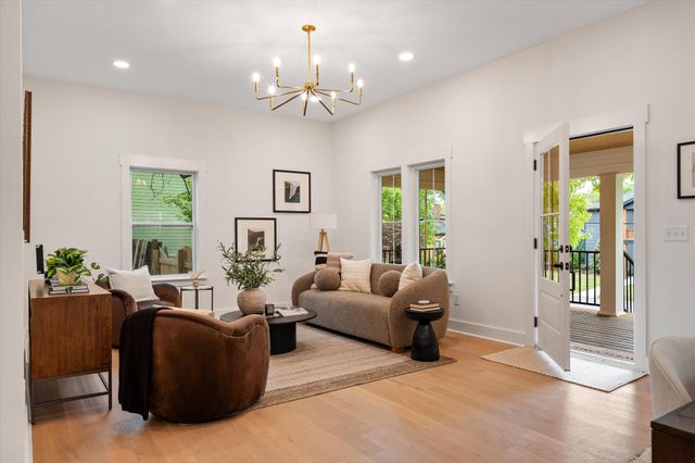 1111 Pennock Ave, Nashville, TN 37207