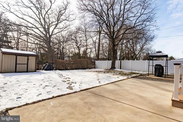 34 KENWOOD TER, Hamilton, NJ 08610