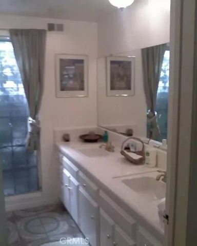 6524 Petit Avenue, Van Nuys, CA 91406